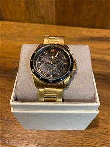 Pawnshop accepting mk watch hot sale